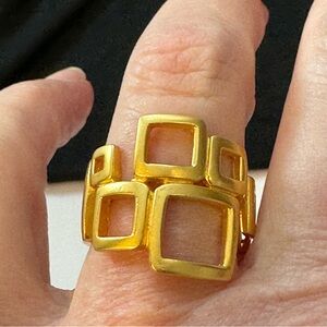 Gold tone ring geometric shapes size 6